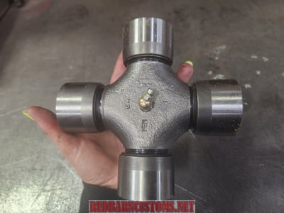 5 Ton Rockwell "MERITOR BRAND" Axle Shaft U-Joint